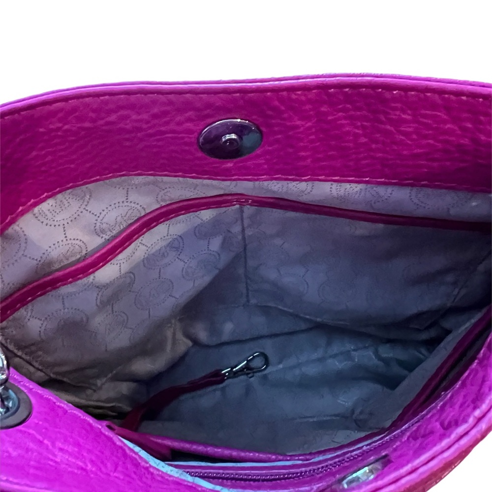Michael Kors Fuchsia Soft Leather Jet Set Shoulder Bag with Chain Handles - Picture 7 of 11